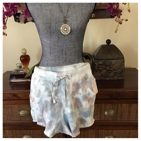 Free People Two-Piece Kelly Washed Short Set. NWT. - Picture 7 of 14